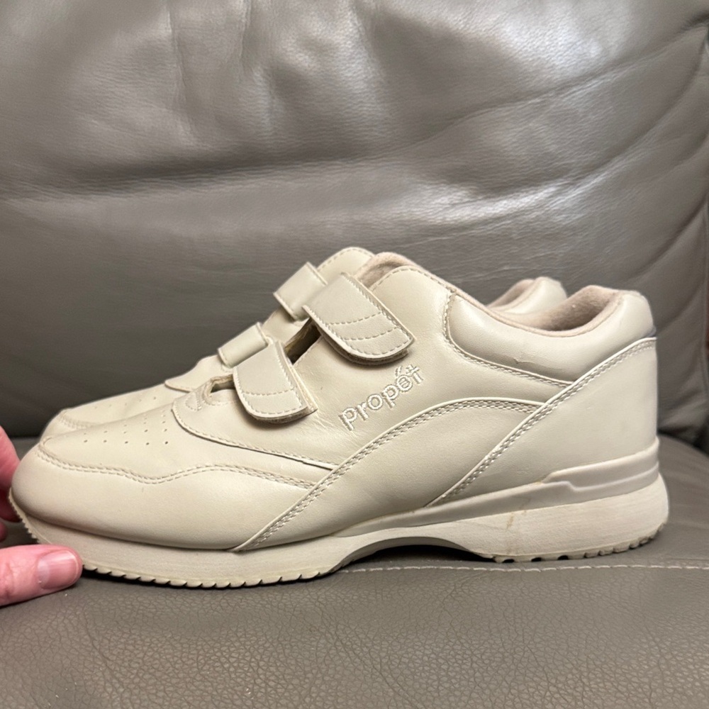 Propet Gray Cream Women's Sneakers size 9M - Picture 6 of 13